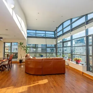 Apartment Panoramic Two-bedroom Penthouse, Cork